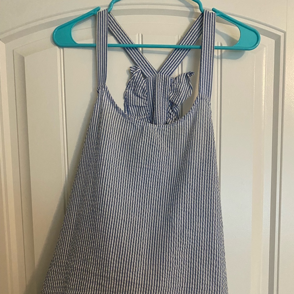 Seersucker tank size large